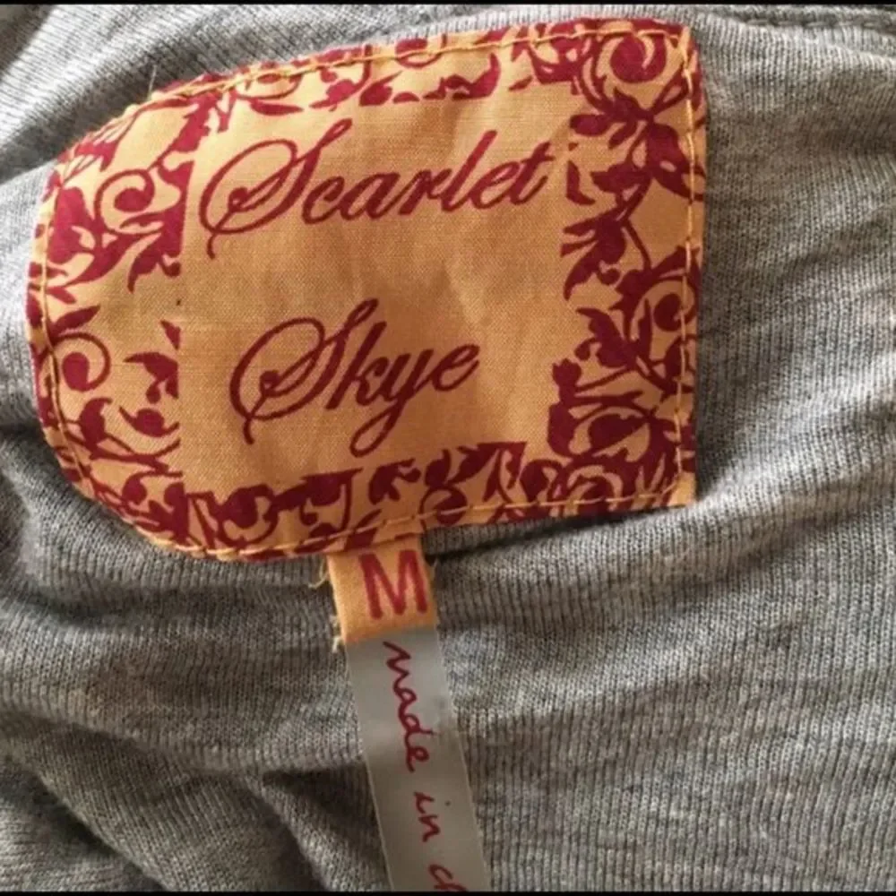 SCARLET SKYE Drape Back Embellished Grey Top M - Picture 4 of 9